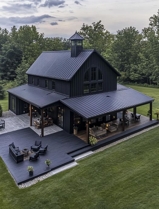 20 Barndominium Designs That Will Make You Want One Right Now