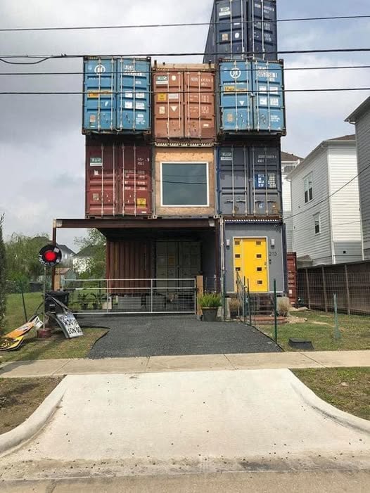 Man Uses 11 Shipping Containers To Build His 2,500 Square Foot Dream House…