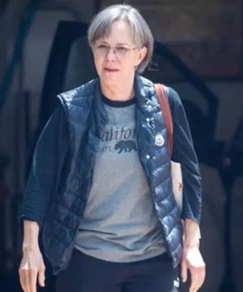 Sally Field Opens Up About Hurtful Comments on Her Looks